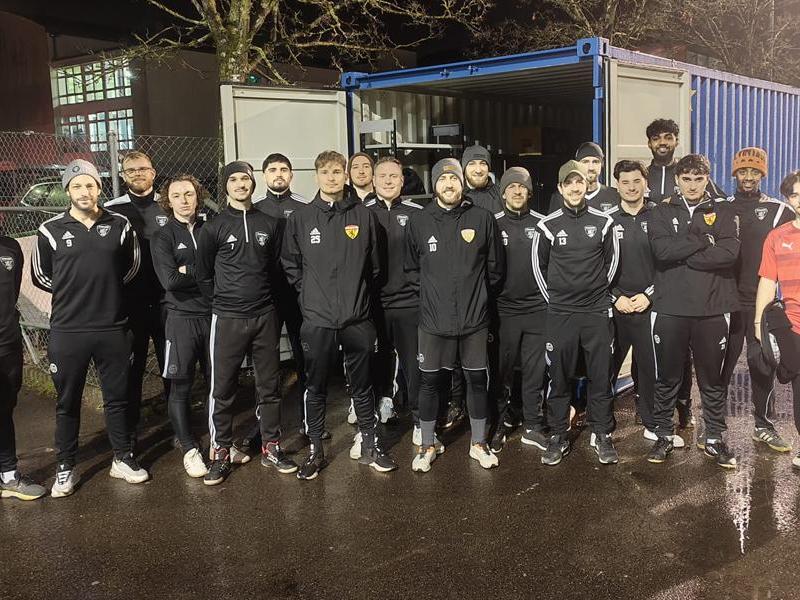 1. Mannschaft: Aufräumaktion alte Garderobe